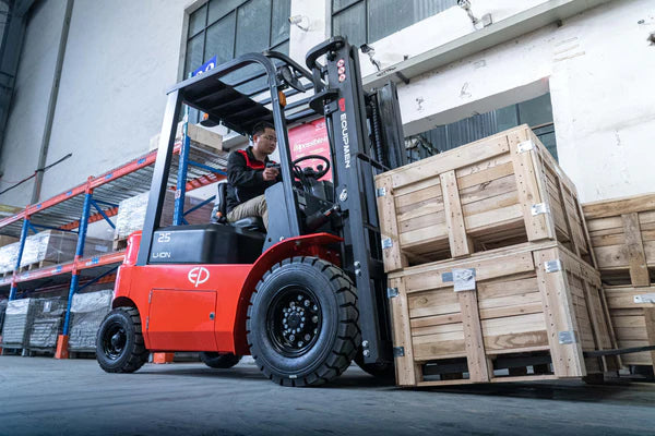 [EP] EFX252 - 2.5 Tonne Counterbalance Forklift (Lithium)